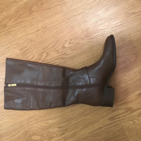 Wide calf boots  (Bandolino) - Picture 7 of 8